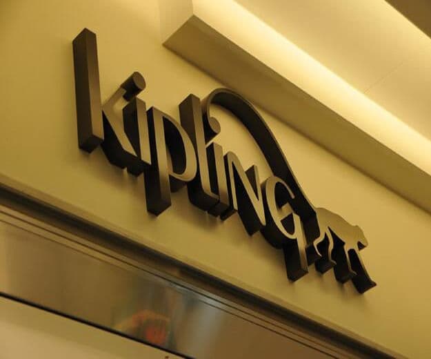 高档金属烤漆广告字